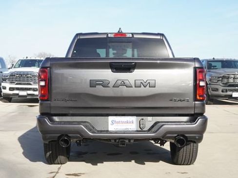 New 2026 RAM 1500 4x4 Crew Cab image 8