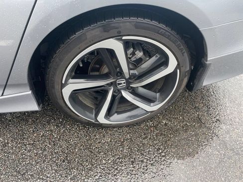 Used 2020 Honda Accord Sport image 12