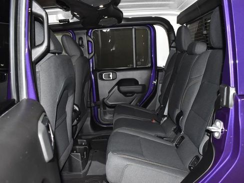 New 2026 Jeep Gladiator Sport image 25