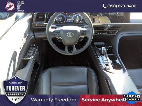 Used 2025 Toyota Crown XLE image 11