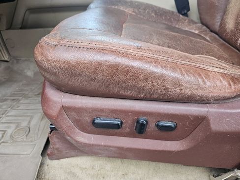 Used 2011 Ford F350 King Ranch w/ FX4 Off Road Pkg image 21