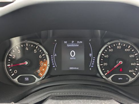 Used 2017 Jeep Renegade Sport w/ Power & Air Group FWD image 38