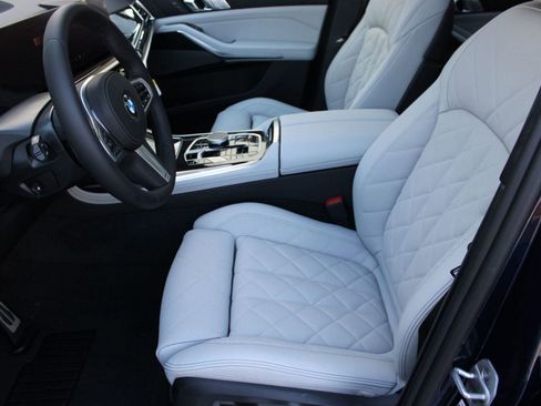 New 2026 BMW X7 xDrive40i image 5