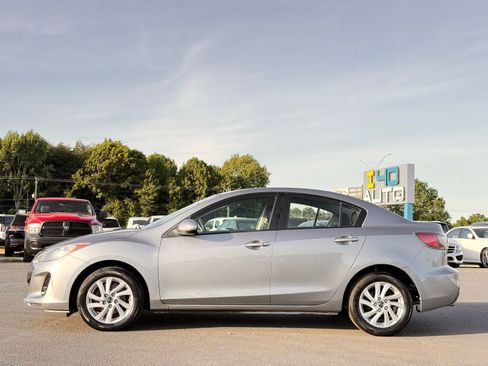 Used 2013 MAZDA MAZDA3 i Touring FWD image 12