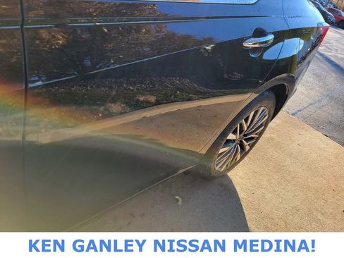 Used 2023 Nissan Altima 2.5 SV image 12