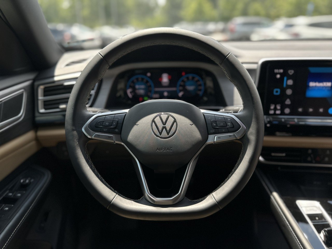 Used 2024 Volkswagen Atlas Cross Sport SE FWD image 21