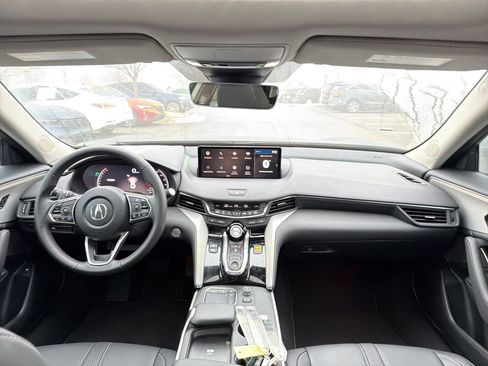 Certified 2025 Acura TLX w/ Technology Package image 20