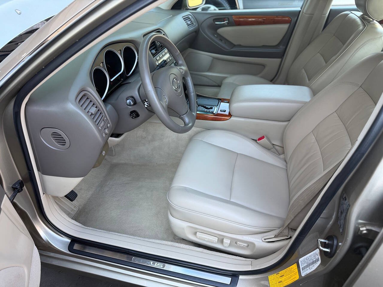 Used 2001 Lexus GS 300 RWD image 7