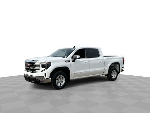 Used 2025 GMC Sierra 1500 SLE image 4