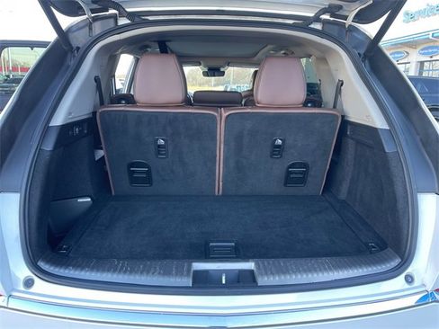 Used 2023 Acura MDX SH-AWD w/ Advance Package image 15