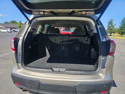 Used 2019 Subaru Ascent Premium image 18