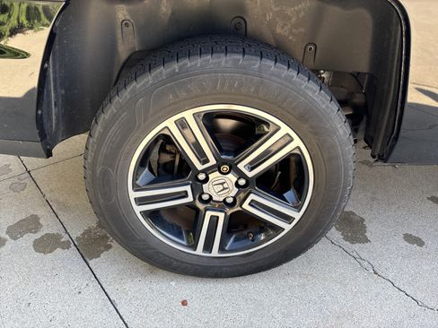 Used 2013 Honda Ridgeline Sport image 33