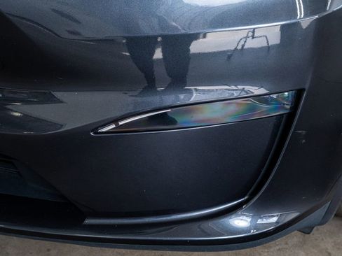 Used 2024 Tesla Model X image 14