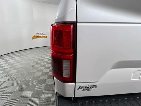 Used 2019 Ford F150 Lariat w/ Equipment Group 502A Luxury image 10