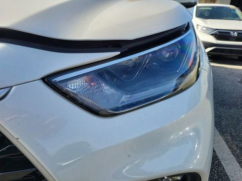 Used 2021 Toyota Highlander XLE image 10