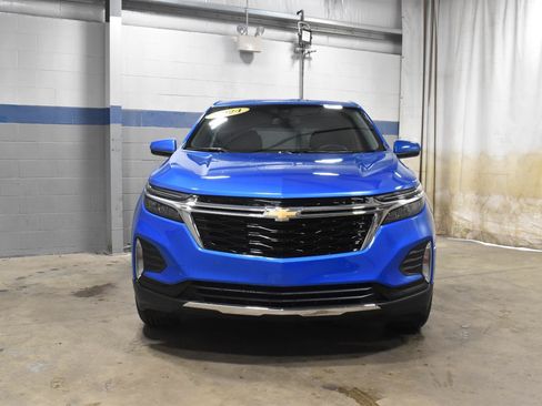 Used 2024 Chevrolet Equinox LT w/ LPO, Floor Liner Package FWD image 31
