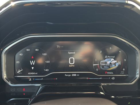 Used 2024 GMC Sierra 3500 SLT w/ SLT Premium Package image 16