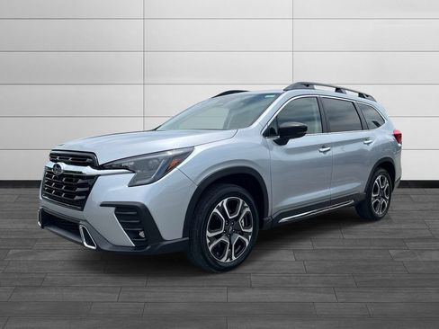 Certified 2025 Subaru Ascent Touring AWD/4WD image 7