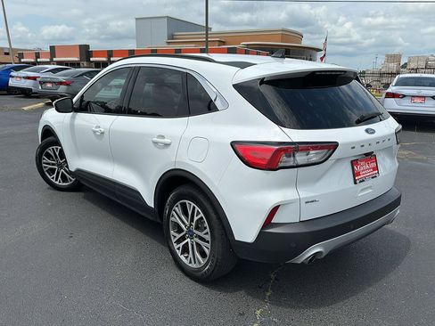 Used 2021 Ford Escape SEL image 5