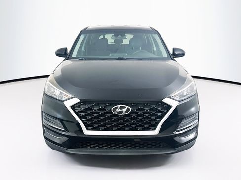 Used 2021 Hyundai Tucson SE w/ Cargo Package FWD image 2