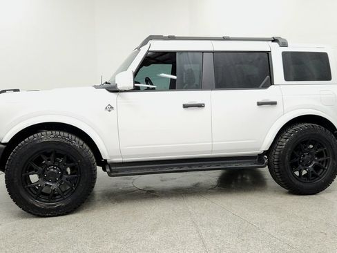 Used 2026 Ford Bronco Outer Banks AWD/4WD image 2