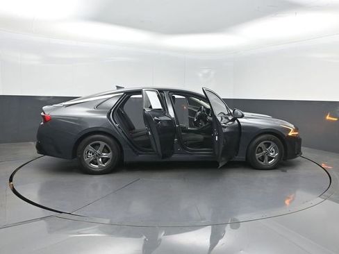 Used 2024 Kia K5 LXS FWD image 38