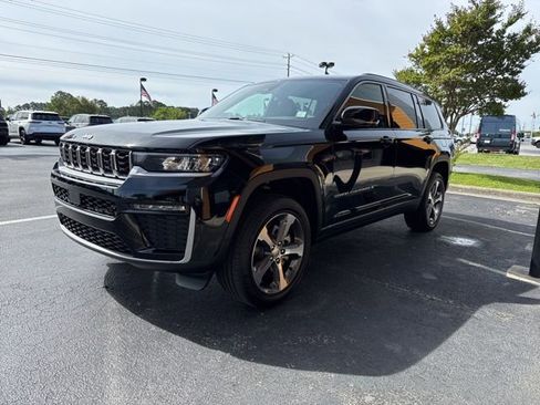 New 2026 Jeep Grand Cherokee L Limited AWD/4WD image 4