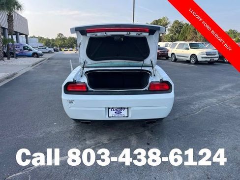 Used 2012 Dodge Challenger R/T RWD image 25