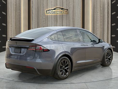 Used 2023 Tesla Model X image 7
