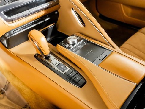 Used 2018 Lexus LC 500 Coupe image 36