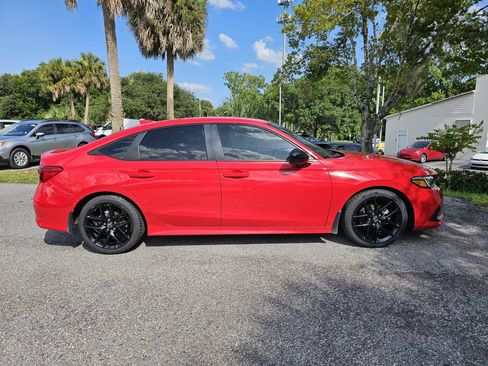Used 2023 Honda Civic Sport image 2
