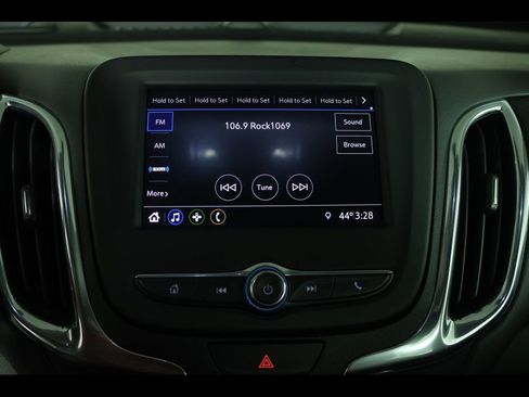 Used 2020 Chevrolet Equinox LT AWD/4WD image 25