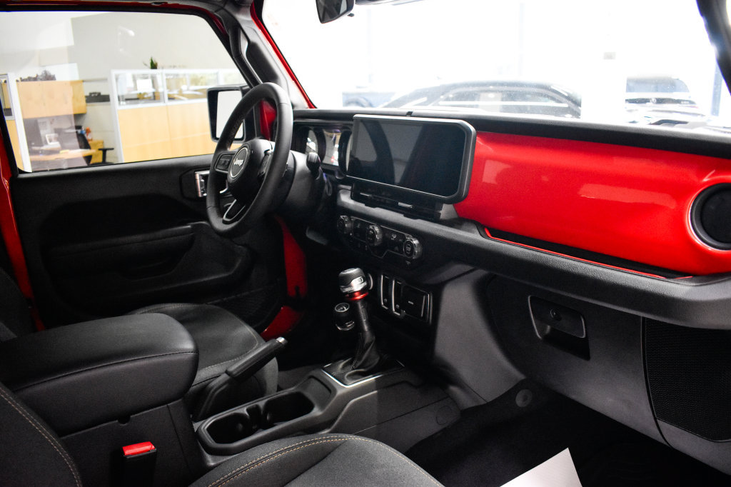 Used 2024 Jeep Wrangler Sport AWD/4WD image 20