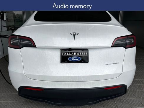 Used 2023 Tesla Model Y Long Range image 7