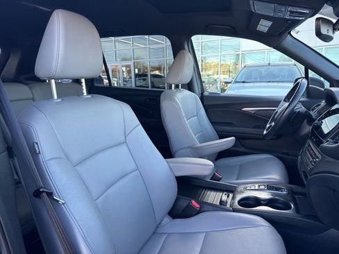 Used 2023 Honda Passport EX-L image 19