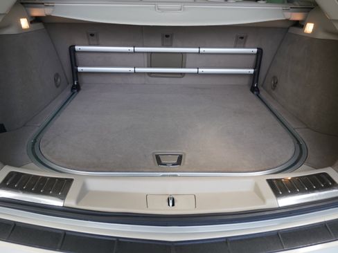 Used 2014 Cadillac SRX Premium image 29