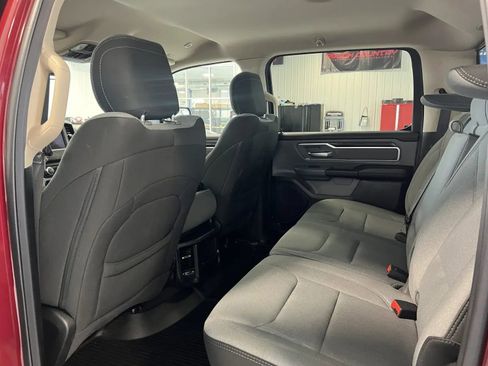 Used 2020 RAM 1500 Big Horn AWD/4WD image 16