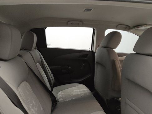 Used 2020 Chevrolet Sonic LT FWD image 19
