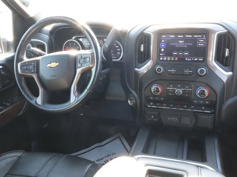 Used 2022 Chevrolet Silverado 2500 High Country w/ Safety Package II image 10