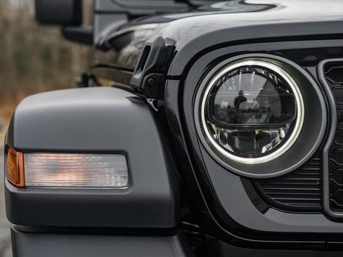 New 2026 Jeep Wrangler Sport S image 15