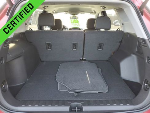 Certified 2023 GMC Terrain SLE w/ Driver Convenience Package image 25