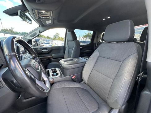 Used 2020 GMC Sierra 1500 Elevation w/ Elevation Value Package RWD image 9