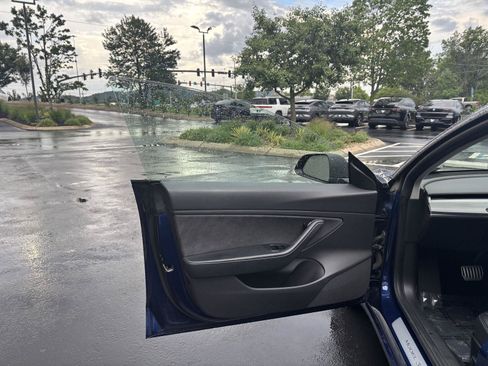 Used 2019 Tesla Model 3 Standard Range Plus RWD image 25