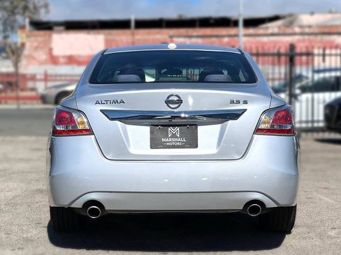 Used 2014 Nissan Altima 3.5 S FWD image 5