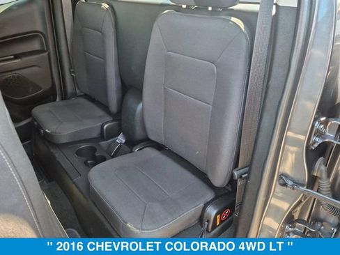 Used 2016 Chevrolet Colorado LT w/ LT Convenience Package AWD/4WD image 28