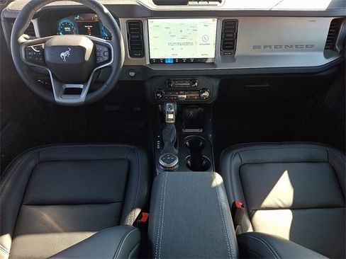 New 2025 Ford Bronco Outer Banks image 10