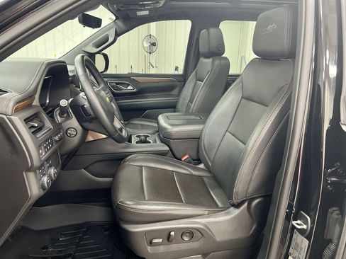 Used 2023 Chevrolet Tahoe High Country AWD/4WD image 21