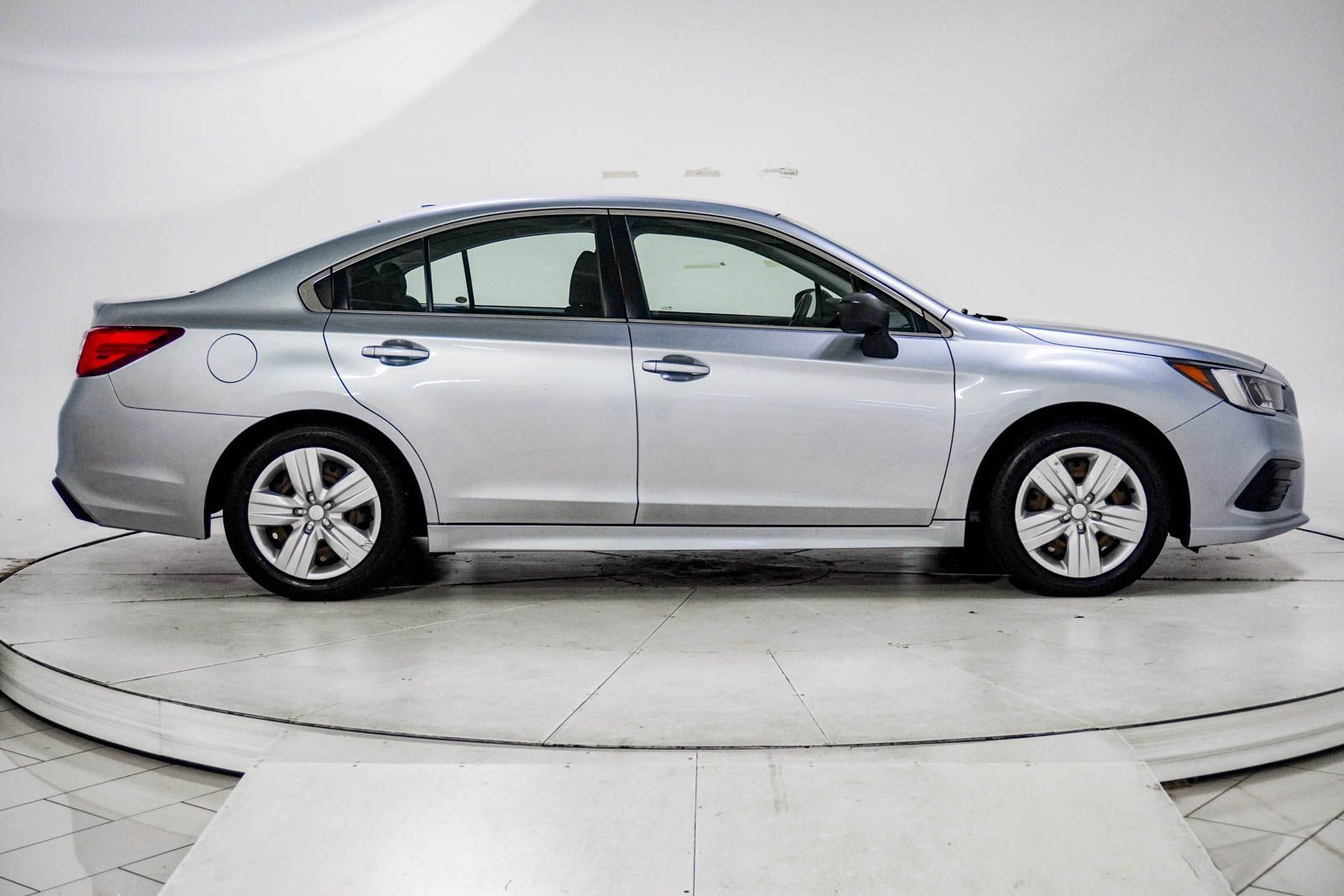 Used 2019 Subaru Legacy 2.5i AWD/4WD image 12