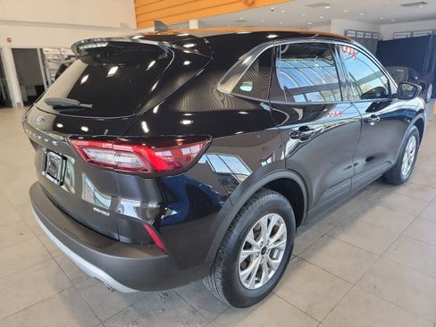 Used 2023 Ford Escape Active AWD/4WD image 5