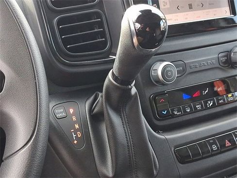 Used 2024 RAM ProMaster 2500 w/ Safety Group image 14